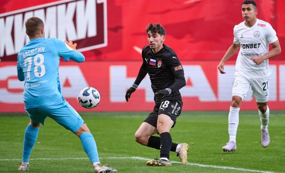 Зелимхан Бакаев стал свободным агентом. Фото: Соцсети ФК