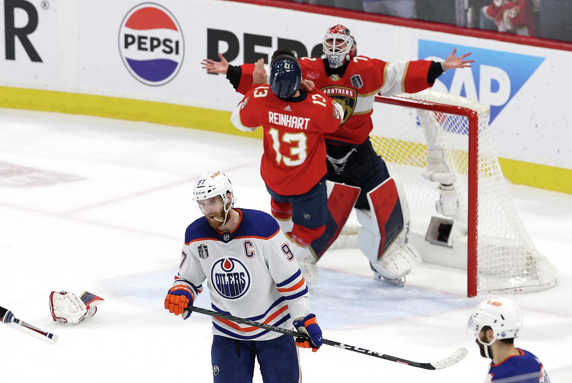 Боб подавил Коннора! Второй раз подряд! Фото: Global Look Press