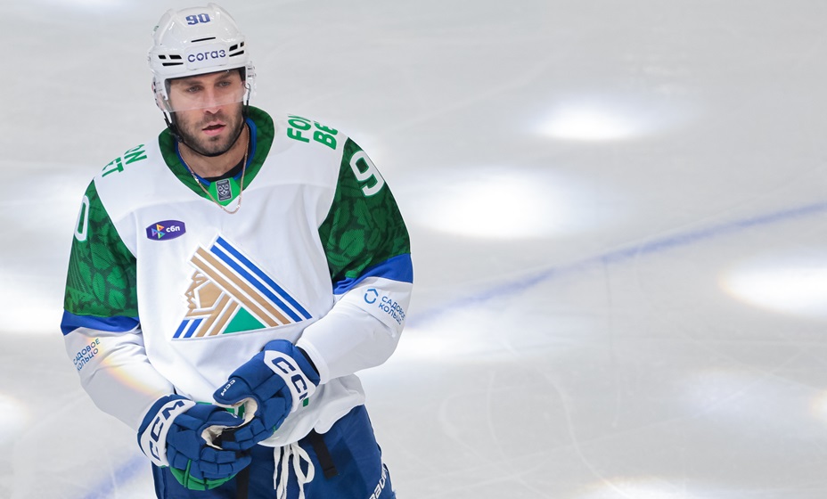 Агент Ливо заявил, что игрок получил предложения от клубов КХЛ и НХЛ. Фото: Global Look Press