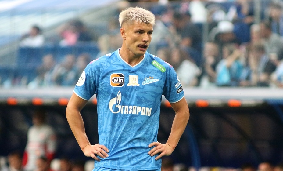 Журналист Казаков похвалил Мостового после инцидента с попыткой похищения. Фото: Global Look Press