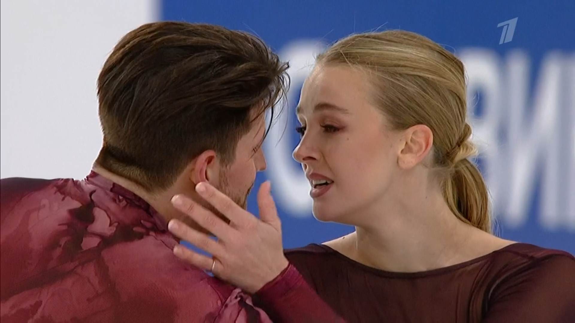 Александра Степанова и Иван Букин. Фото: стоп-кадр прямого эфира 