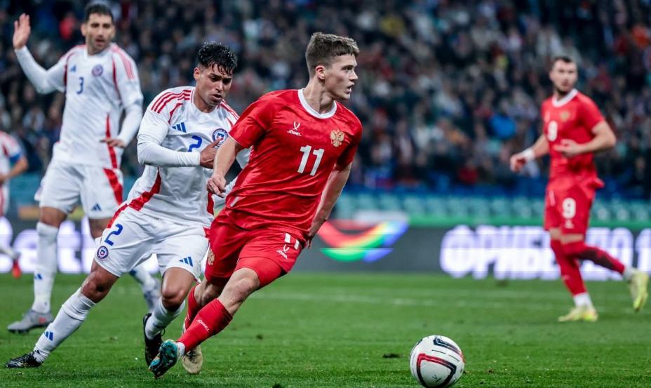 Сборная России отстранена от официальных международных матчей, играет только товарищеские. Фото: РФС