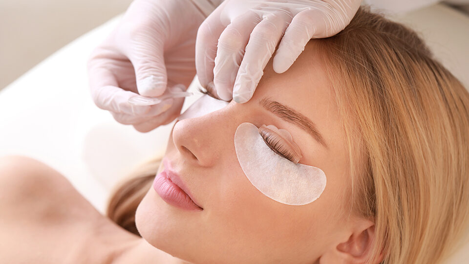 Ламинирование ресниц в домашних условиях в 2025 году